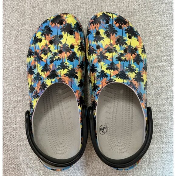 Palm Tree Crocs - Picture 1 of 2